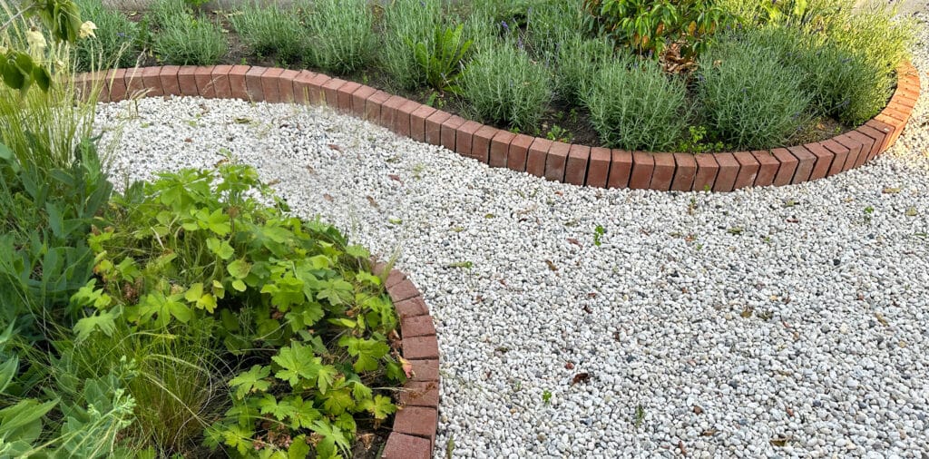 Landscaping Aggregates & Gravel Hamilton & Burlington River Stone